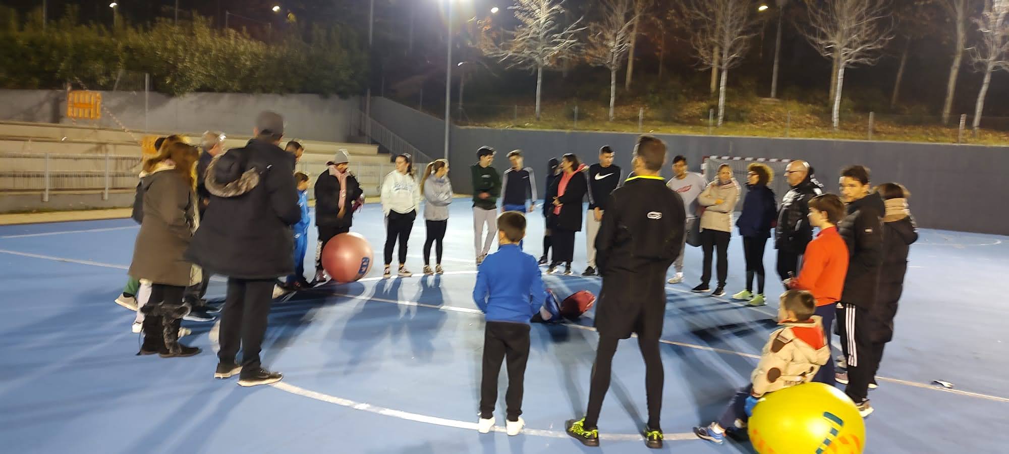 Torneo navideño familia y amigos_Centro